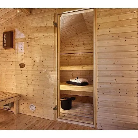 Holiday home Luett Lori - Stylish Under Thatched Roof